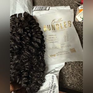(1) 26in Bundles Kinky Curly